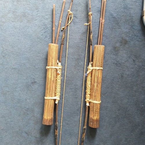 Indian handmade bows and arrows like new, traditional from Colombia
