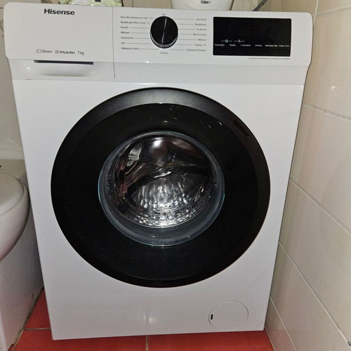 Hisense WFQP7012 EVM Slim washing machine 7kg like new