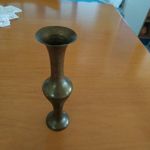 Brass vase vintage, like new