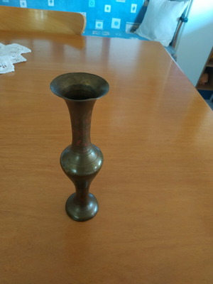 Brass vase vintage, like new