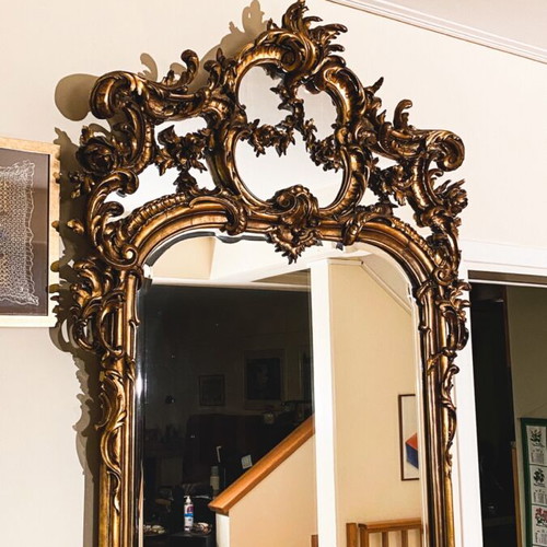 Viennese wood-carved mirror used from 1800