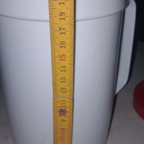 Pitcher like new with lid