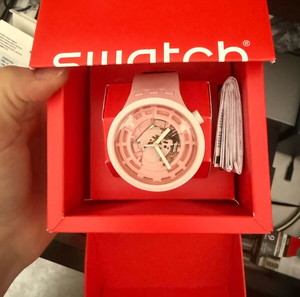 SWATCH big bold C Pink Ceramic