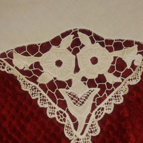Handmade cutwork napkins like new, pack of 2, 40x40 cm