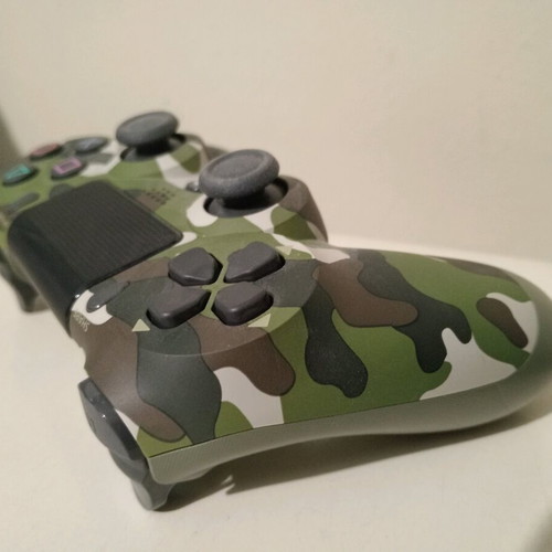 Sony PlayStation 4 PS4 DualShock wireless controller green camouflage like new