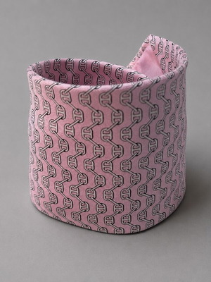 Hermes Paris silk tie like new, pink