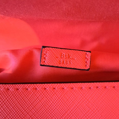 Bershka crossbody bag like new