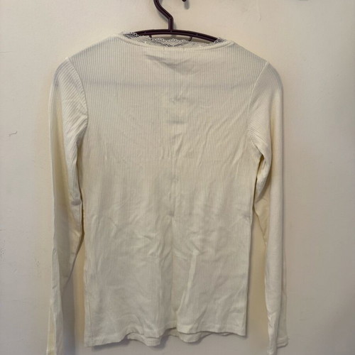 Rip basic white blouse with lace new, Star Body H, size S