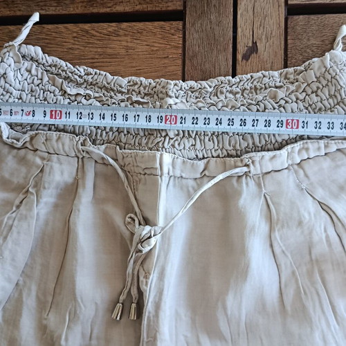 Paranoia Beige Pants Cotton and Silk Size L like new