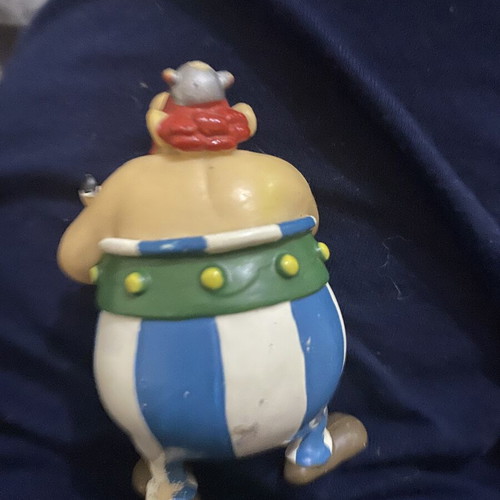 Obelix figure with Idefix, like new, minor wear