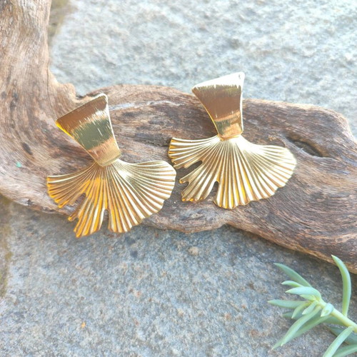 Earrings new, brass and stainless steel, stud