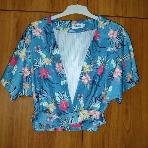 Toi Moi jacket with belt like new, multicolored