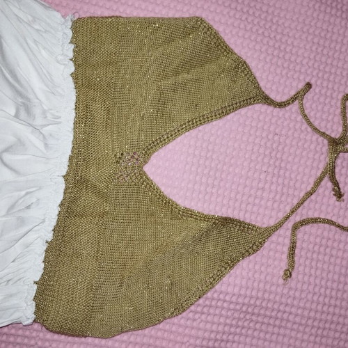 Dress white with gold bust like new, sizes M/L