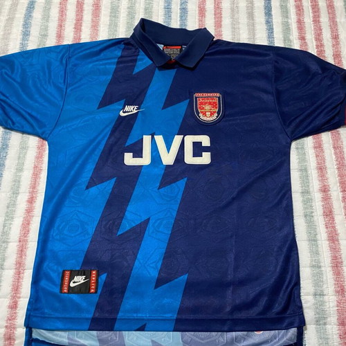 Arsenal 1995-96 away shirt Nike Premier with JVC sponsor, medium