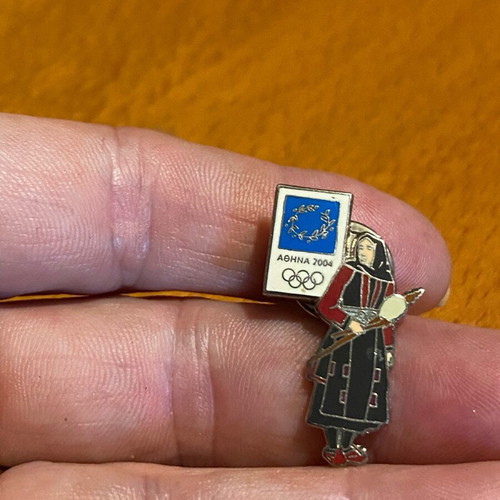 Olympic Games 2004 pin like new, traditional Tanagra costume