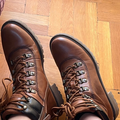 Brown boots used with laces and zipper