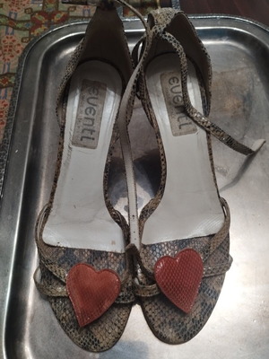 Eventi vintage platform sandals with red heart detail