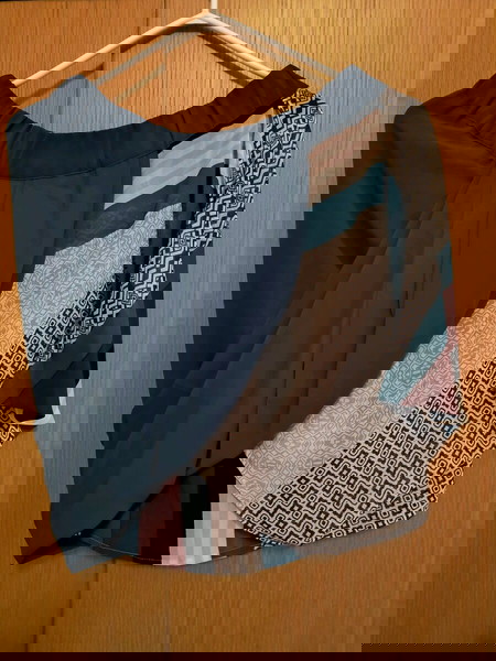 Sisley ολοκαίνουργια φούστα