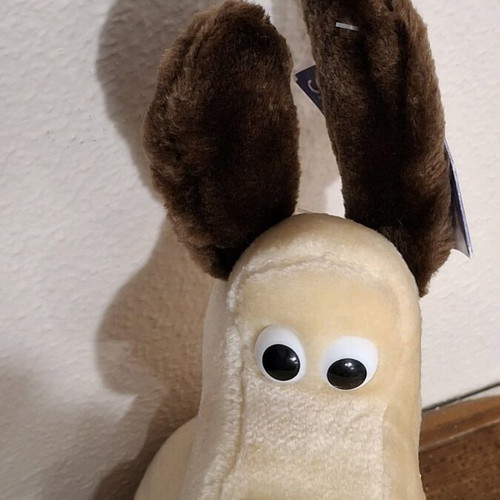 Vintage Gromit plush 30cm 1989 with tag, new