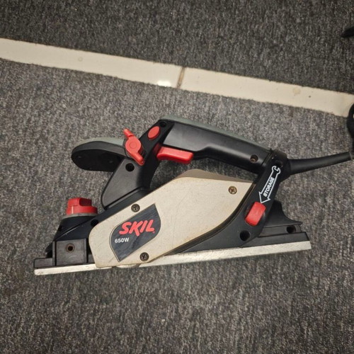 SKIL 1560 electric planer 650W