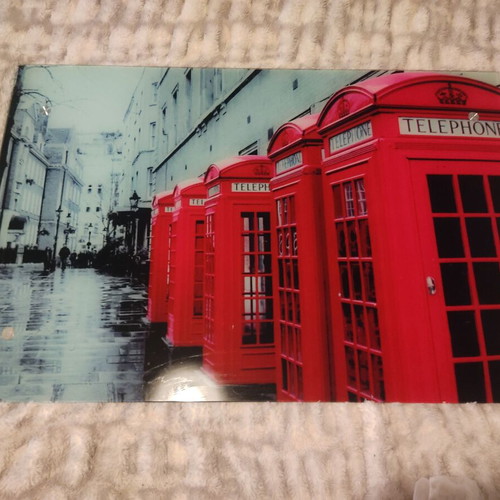 Tempered glass table top used with London print and metal supports