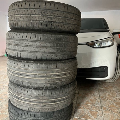 Tires 215/55/R18 Goodyear and Bridgestone used