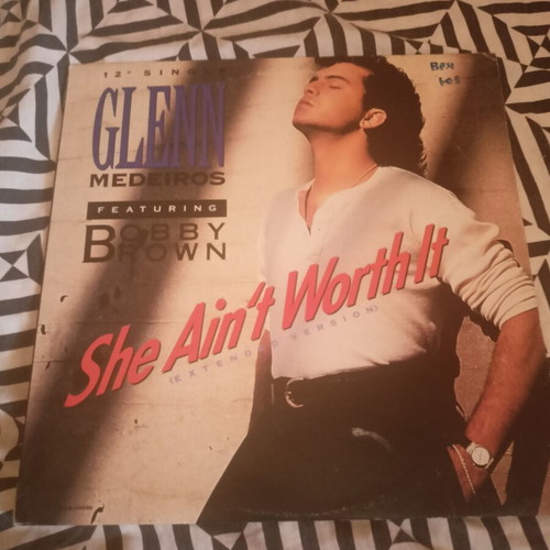 Glenn Medeiros ft. Bobby Brown She Ain't Worth It 12" Maxi Single vinyl