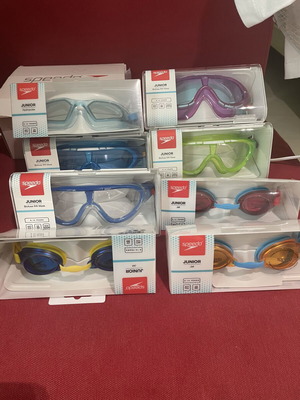 Speedo Kids Swimming Goggles brand new