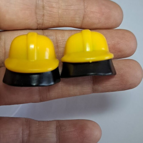 Playmobil yellow helmets set of 2 like new