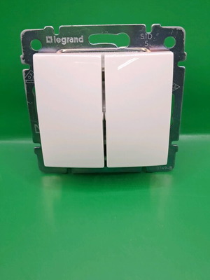 Legrand Valena double switch cream new with frame