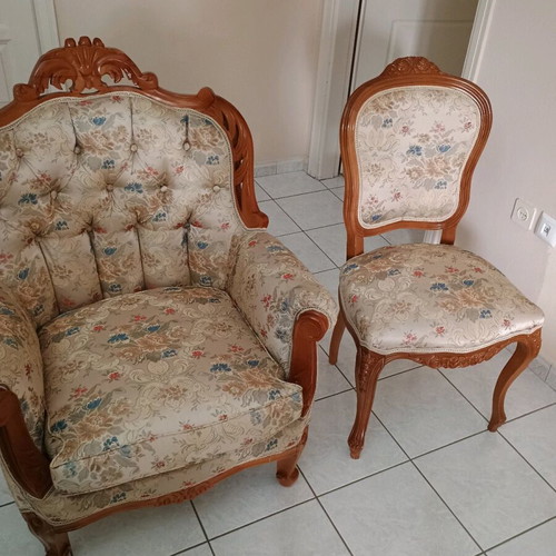 Living room furniture like new with sofa, 2 armchairs, 4 chairs and dining table