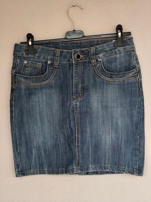 Denim Mini Φούστα Μεταχειρισμένη Με Stretch Και Χρυσές Λεπτομέρειες Μέγεθος M
