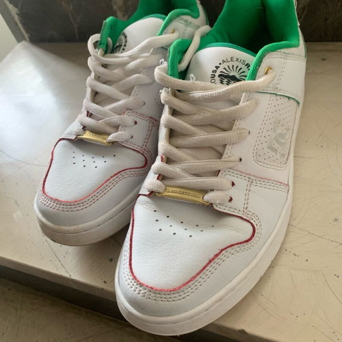 DC shoes like new, skate style, size 41, white