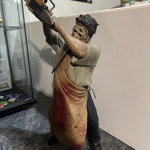Texas Chainsaw Massacre 2001 figure used, 56cm with sound, Mc Farlane Toys