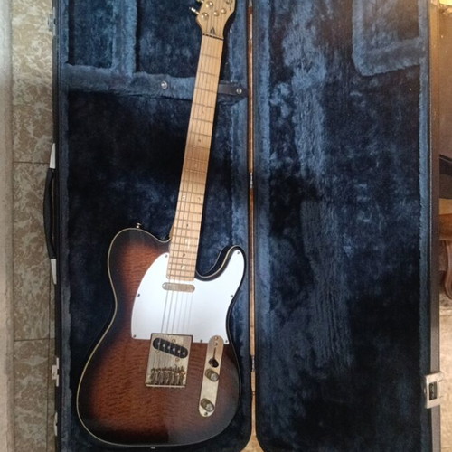 Chery E-Series Telecaster Made in Korea with Original Hard Case like new