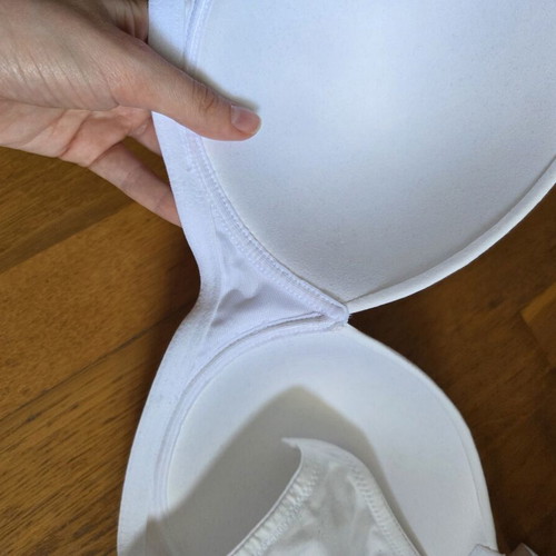 Marks and Spencer White T-Shirt Bra 34DD Like New, Cotton