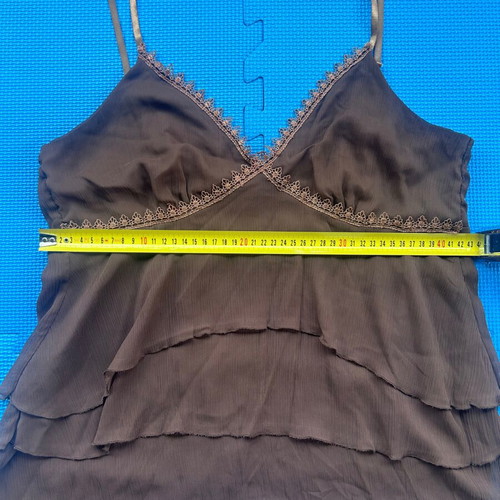 Vintage Y2K chocolate brown ruffle lace cami top size small like new