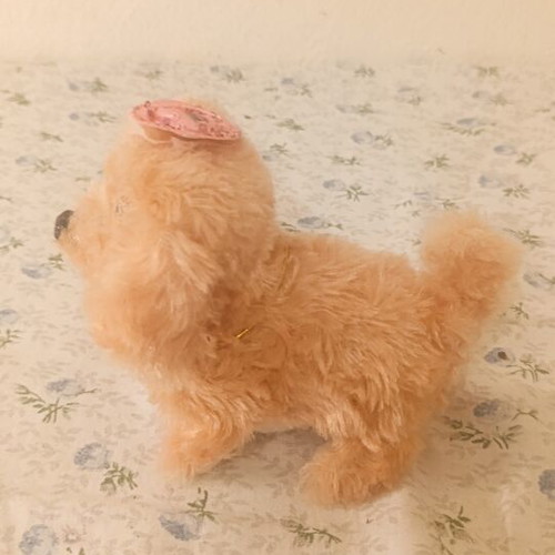Electronic Plush Dog like new with movement and sound
