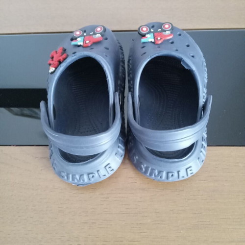 Sabot sandals size 26 for boys, like new, blue