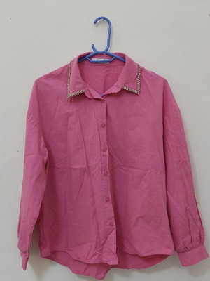 Miss L women's shirt like new, size M/L, pink