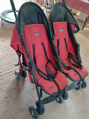 Chicco Echo Twin twin stroller used, Garnet