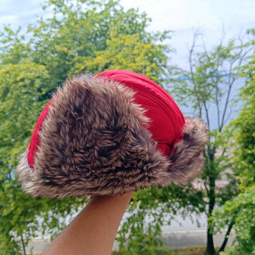 Timberland Quilted Trapper Hat Large red new