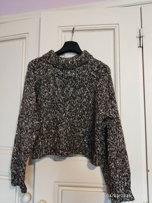 Wool blend melange sweater in brown–beige–white cropped Medium like new