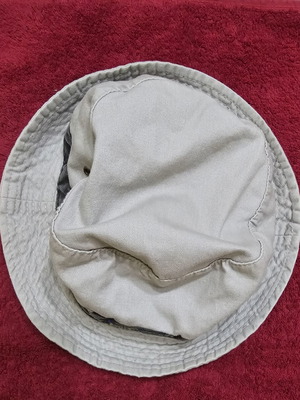 Unicef Bucket Hat for Kids like new, beige cotton