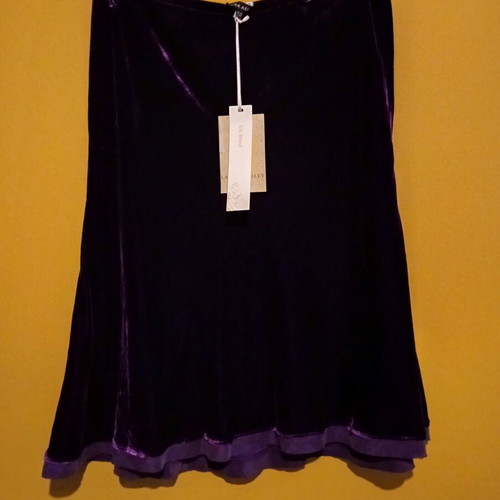Laura Ashley purple skirt UK 14, viscose and silk