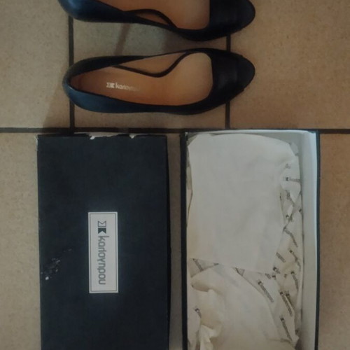 Kalogirou pumps new, black leather size 37
