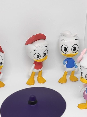 DuckTales Disney figure set, like new, 11 pieces