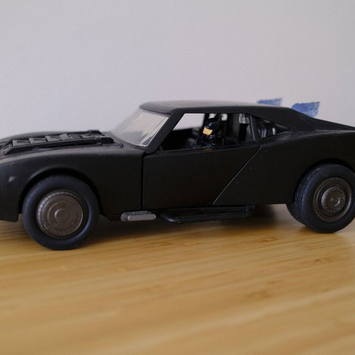 Spin Master Batman Batmobile with figure, used