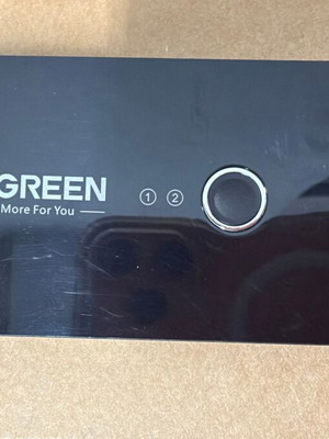 UGREEN USB Sharing Switch Box 2 In 4 Out KVM για 2 υπολογιστές