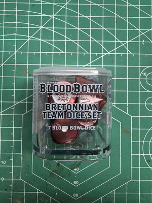 Bretonnian Dice Set Bloodbowl Games Workshop like new